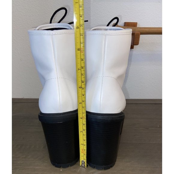 Soda Lace Up Combat Booties Chunky Heel Lug Sole Platform Sz 8.5M, Halloween - Picture 9 of 12